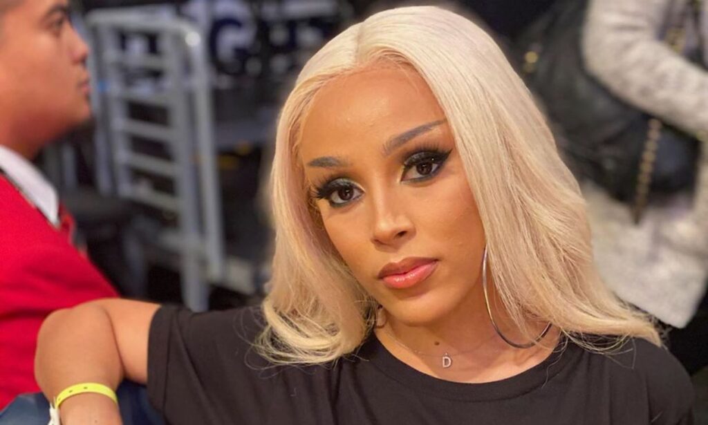Doja Cat Responds To the Diss Nas Threw At Her On The Song 'Ultra Black'