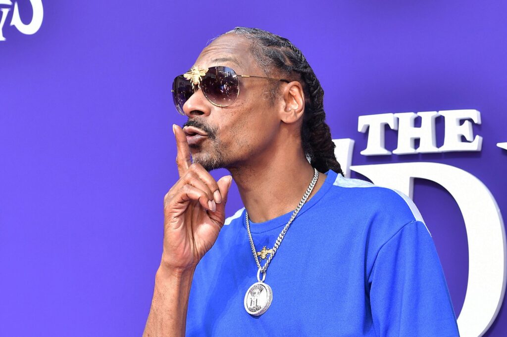 Snoop Dogg Gets Pulled Over By the Cops While He Is Shooting A Music Video