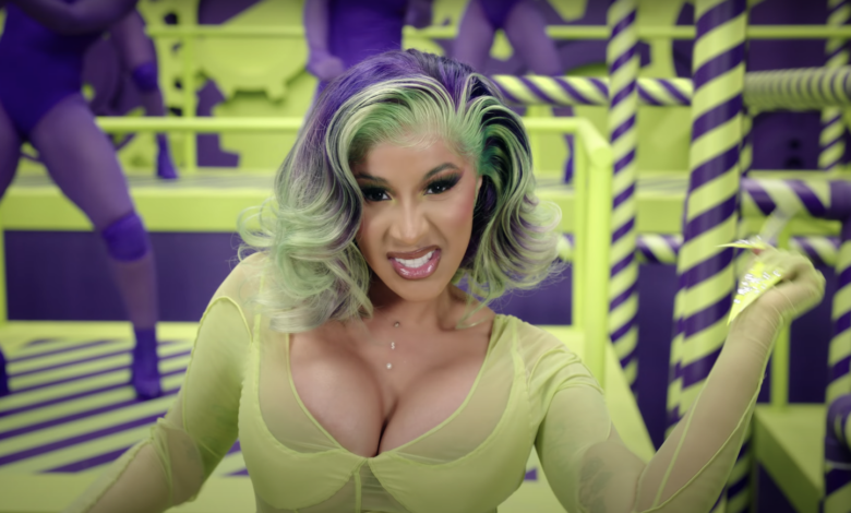 Cardi B Gives Away $1 Million To Fans To Celebrate the Success Of "WAP"