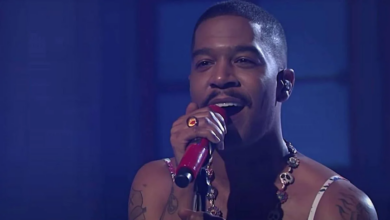 Kid Cudi Wears A Dress On SNL And Fans React